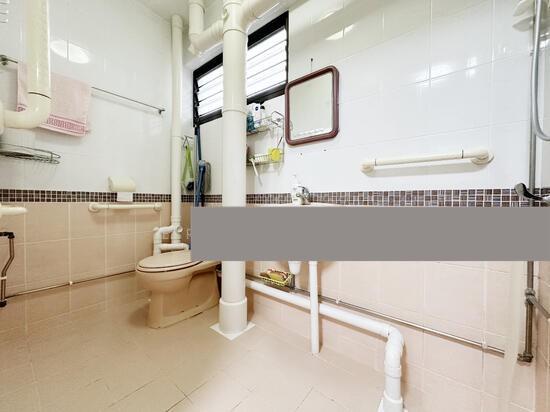 607 Golden Cassia HDB Apartment Room Rental, $850, 1 Bed 1 Bath 150 sqft $5.67 psf