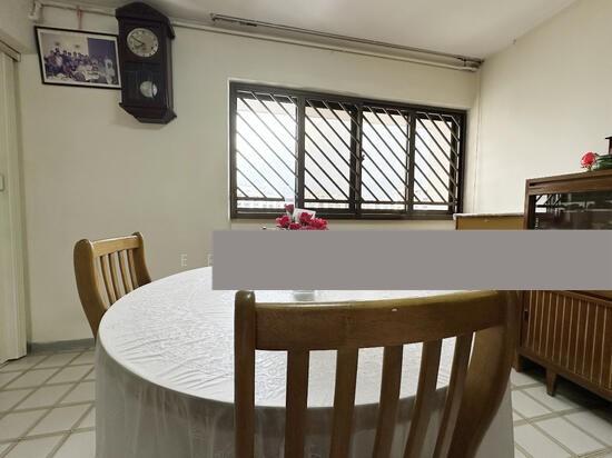 607 Golden Cassia HDB Apartment Room Rental, $850, 1 Bed 1 Bath 150 sqft $5.67 psf
