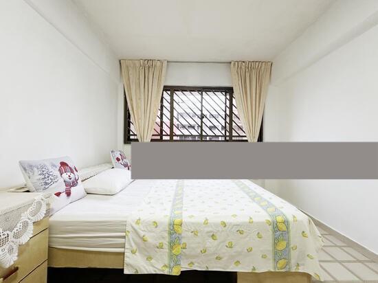 607 Golden Cassia HDB Apartment Room Rental, $850, 1 Bed 1 Bath 150 sqft $5.67 psf