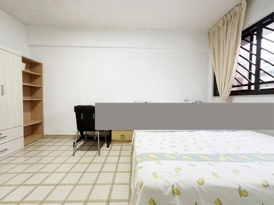 607 Golden Cassia HDB Apartment Room Rental, $850, 1 Bed 1 Bath 150 sqft $5.67 psf