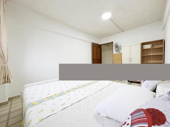 607 Golden Cassia HDB Apartment Room Rental, $850, 1 Bed 1 Bath 150 sqft $5.67 psf