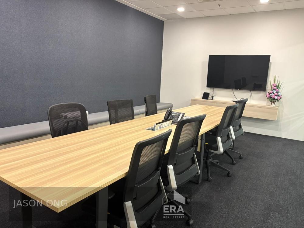 Fully Fitted Cbd Office With Efficient Layout, Lobby Frontage