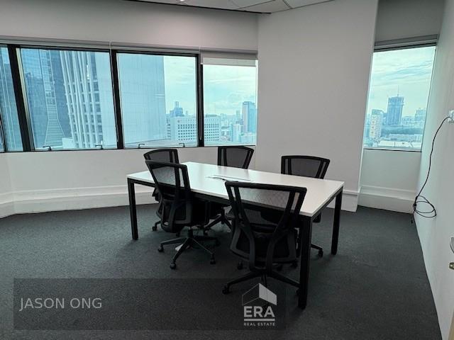 Fitted Corner Office Unit in Heart of Cbd