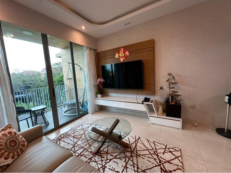 Prop-GPT: Condominium: D16 Bedok The Glades