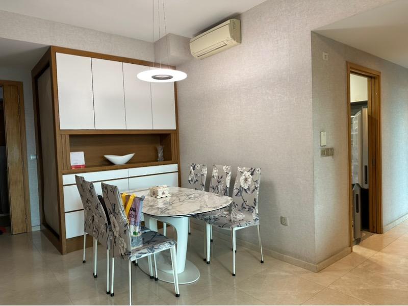 The Glades Condominium Room Rental, $2,300, 1 Bed 2 Bath 150 sqft $15.33 psf
