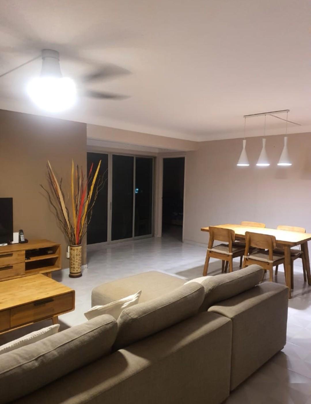 Prop-GPT: HDB Apartment: D18 Pasir Ris PASIR RIS STREET 21