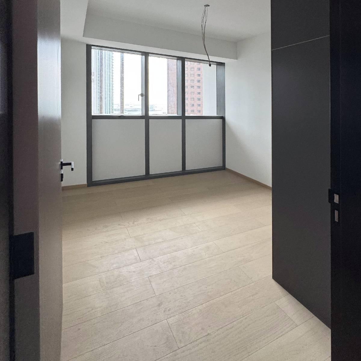 One Bernam Condominium For Rent, $6,000, 2 Bed 2 Bath 872 sqft $6.88 psf