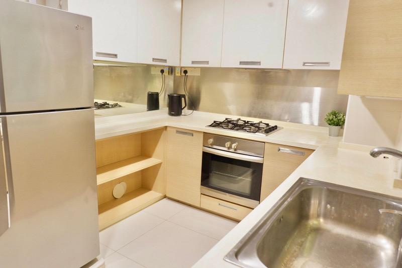 Emerald Garden Condominium Room Rental, $1,649, 1 Bed 2 Bath 200 sqft $8.25 psf