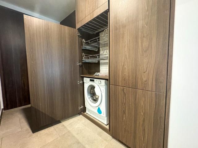 Midtown Modern Condominium For Rent, $5,700, 2 Bed 1 Bath 635 sqft $8.98 psf