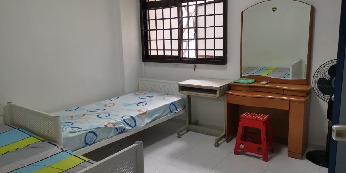 Prop-GPT: HDB Apartment: D16 Bedok 522 Bedok North Avenue 1