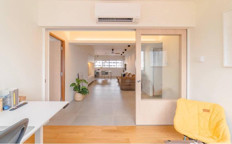 122 Mcnair Road HDB Apartment For Rent, $4,600, 3 Bed 2 Bath 904 sqft $5.09 psf