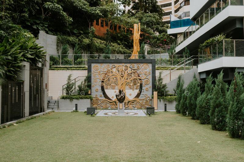 Klimt Cairnhill