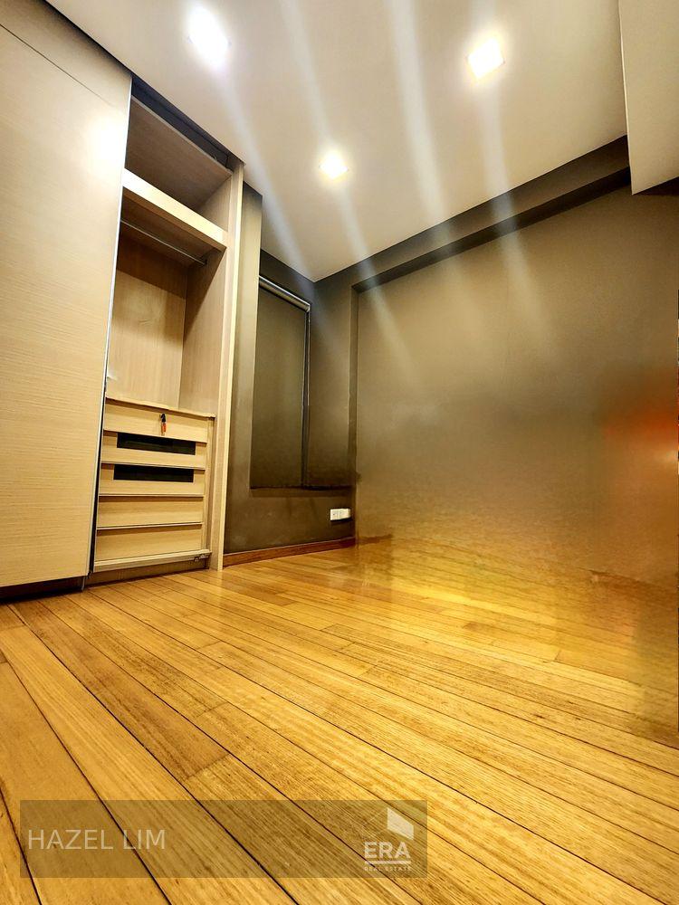 D9 Orchard! Rare! Big Penthouse! Walk to Dhoby Ghaut Mrt & Plaza Sing!