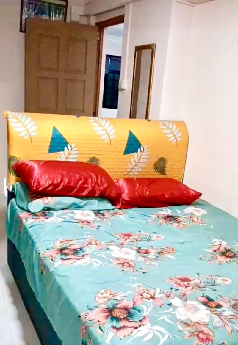 168A Queensway HDB Apartment For Rent, $3,700, 3 Bed 1 Bath 904 sqft $4.09 psf