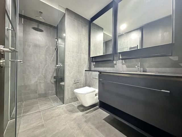 Park Colonial Condominium For Rent, $3,500, 1 Bed 1 Bath 463 sqft $7.56 psf