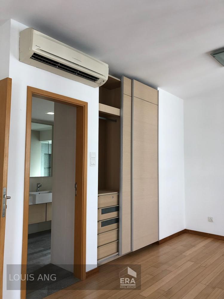 Large One Bedroom Next to Plaza Singapura Plaza Dhoby Ghaut Mrt