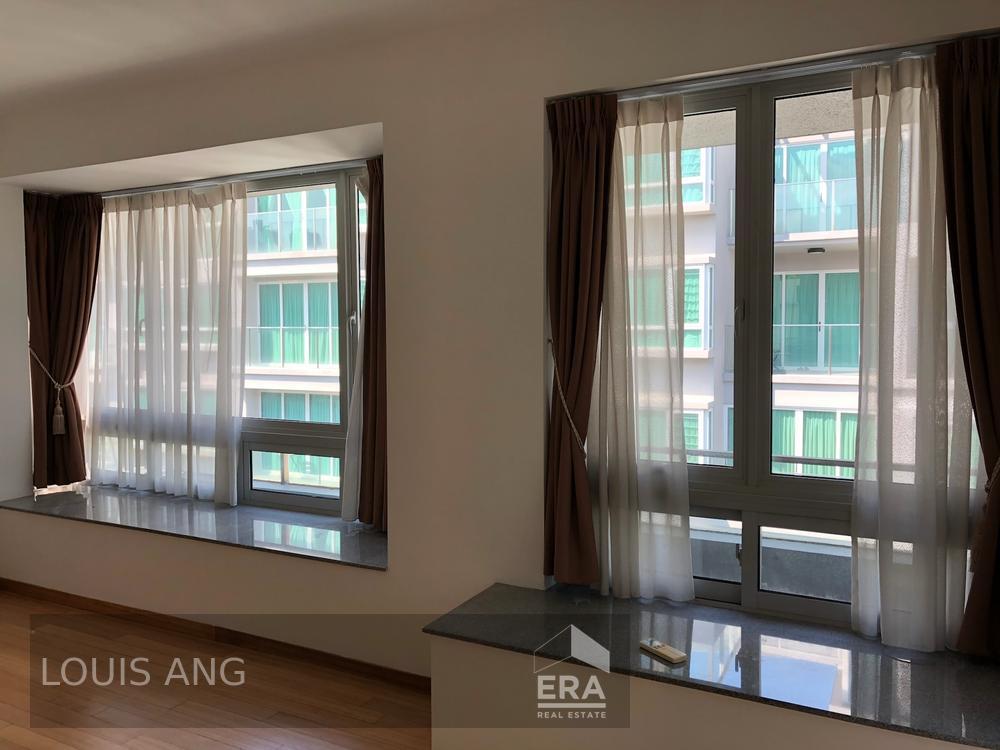 Large One Bedroom Next to Plaza Singapura Plaza Dhoby Ghaut Mrt