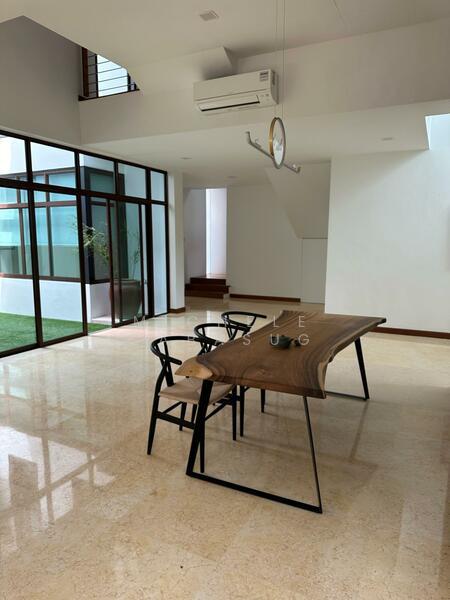 Warm & Welcoming Balinese Style Bungalow