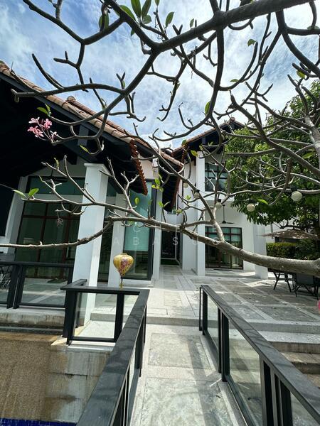 Warm & Welcoming Balinese Style Bungalow