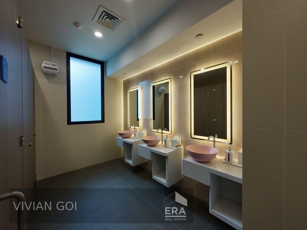 Partially Fitted New Office Spaces Walk to Tanjong Pagar Mrt