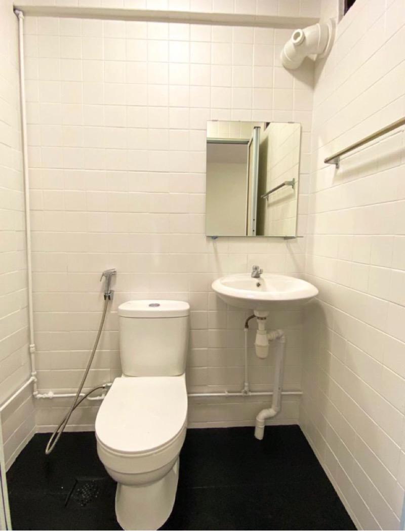 People's Park Complex Apartment Room Rental, $1,599, 1 Bed 1 Bath 180 sqft $8.88 psf