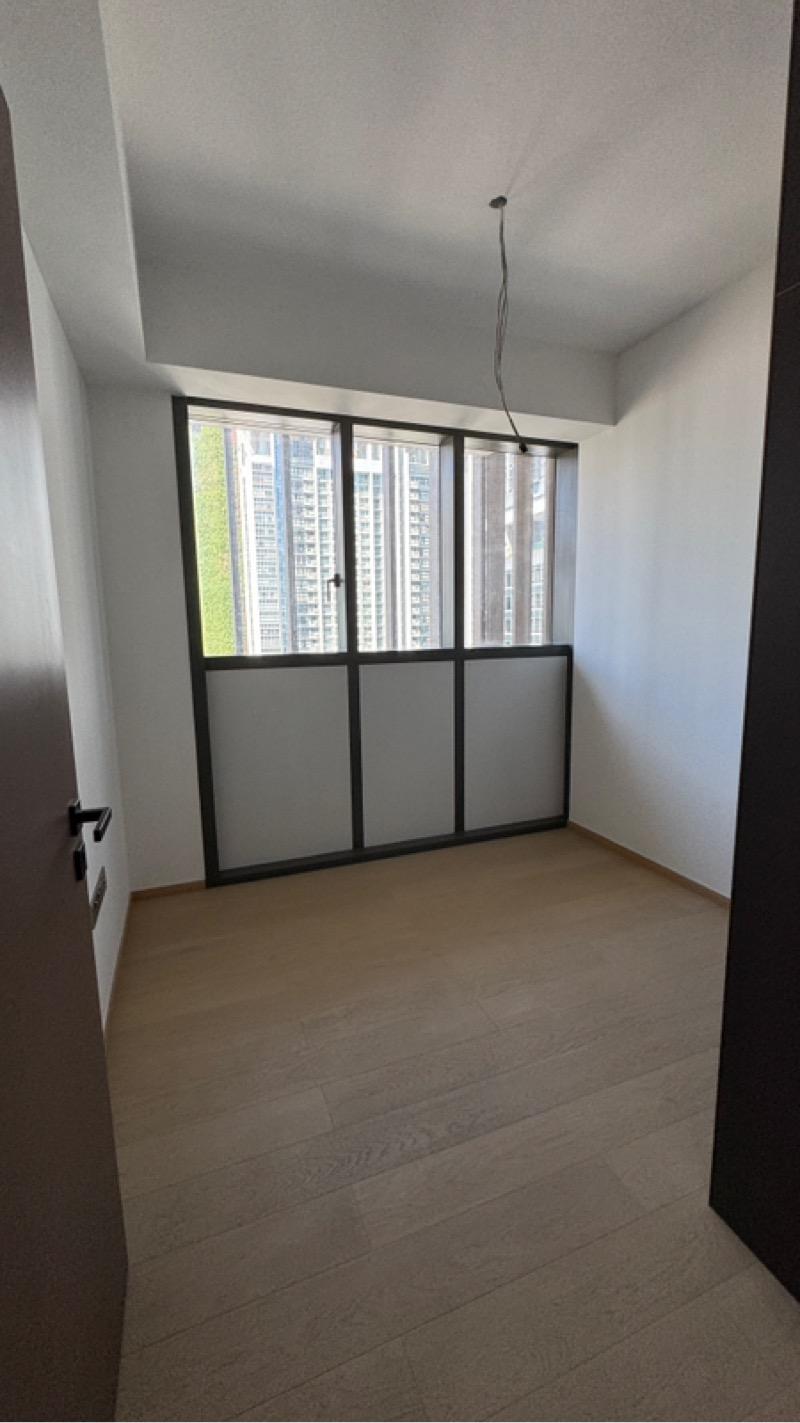 One Bernam Condominium For Rent, $5,500, 2 Bed 1 Bath 732 sqft $7.51 psf