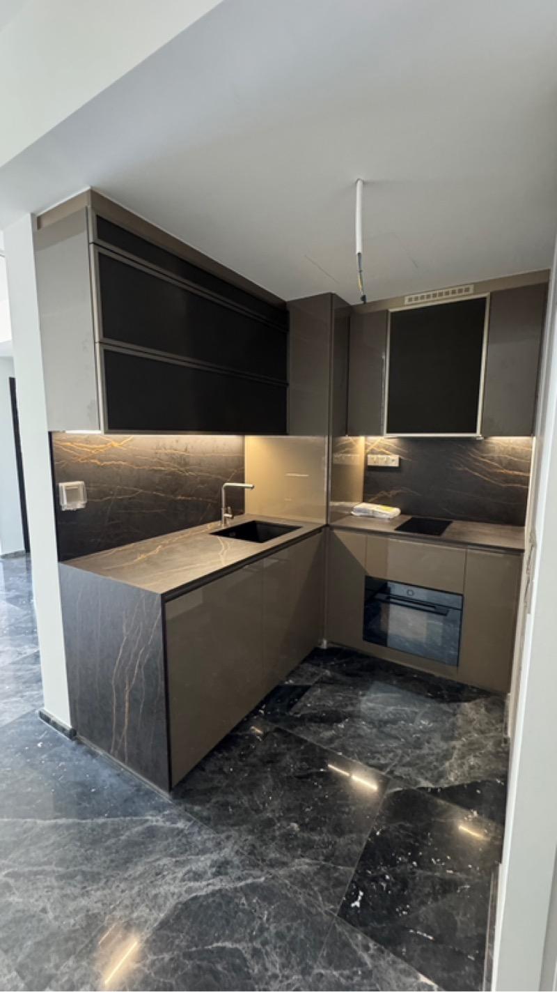 One Bernam Condominium For Rent, $5,500, 2 Bed 1 Bath 732 sqft $7.51 psf