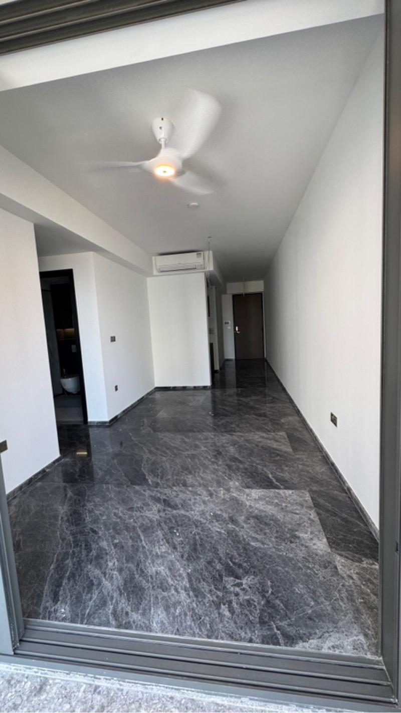 One Bernam Condominium For Rent, $5,500, 2 Bed 1 Bath 732 sqft $7.51 psf