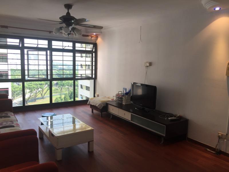 458 Clementi Avenue 3 HDB Apartment For Rent, $5,500, 3 Bed 2 Bath 1,184 sqft $4.65 psf