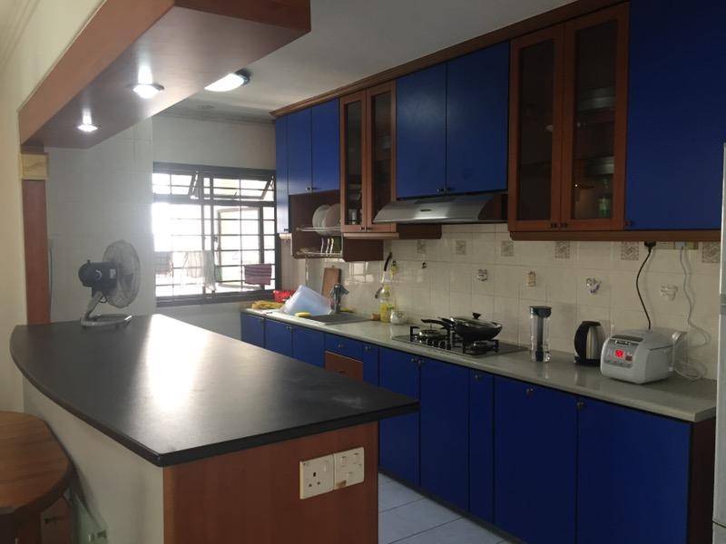458 Clementi Avenue 3 HDB Apartment For Rent, $5,500, 3 Bed 2 Bath 1,184 sqft $4.65 psf