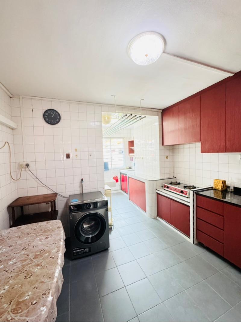 141 Teck Whye Lane HDB Apartment For Rent, $3,400, 3 Bed 2 Bath 1,108 sqft $3.07 psf