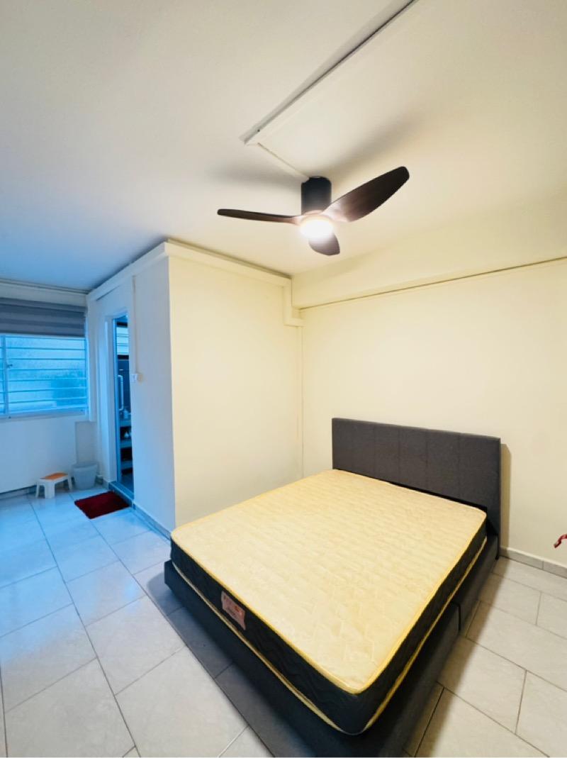 141 Teck Whye Lane HDB Apartment For Rent, $3,400, 3 Bed 2 Bath 1,108 sqft $3.07 psf