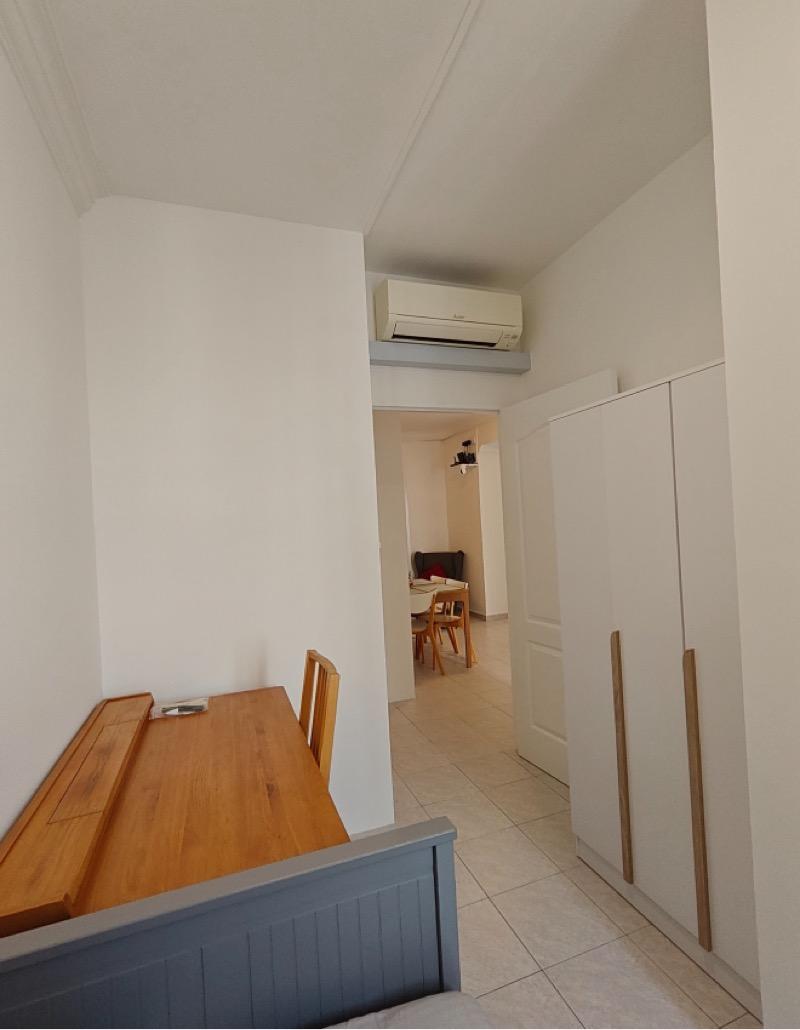 Central Green Condominium Room Rental, $1,449, 1 Bed 1 Bath 160 sqft $9.06 psf