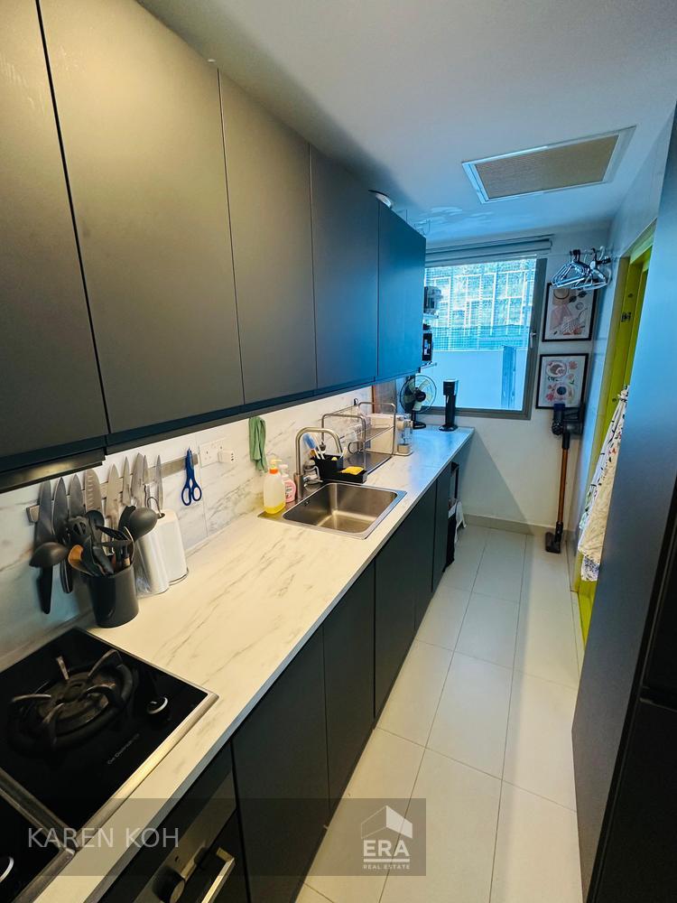 Large Balcony Walks Out to Bbq, Tennis Court