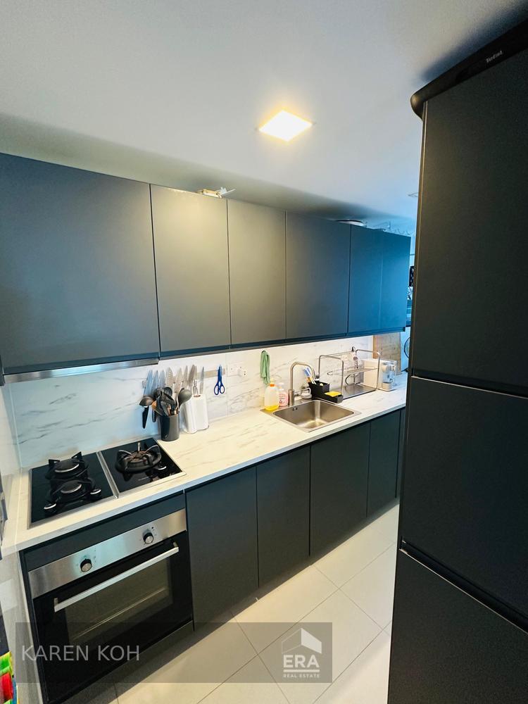 Large Balcony Walks Out to Bbq, Tennis Court