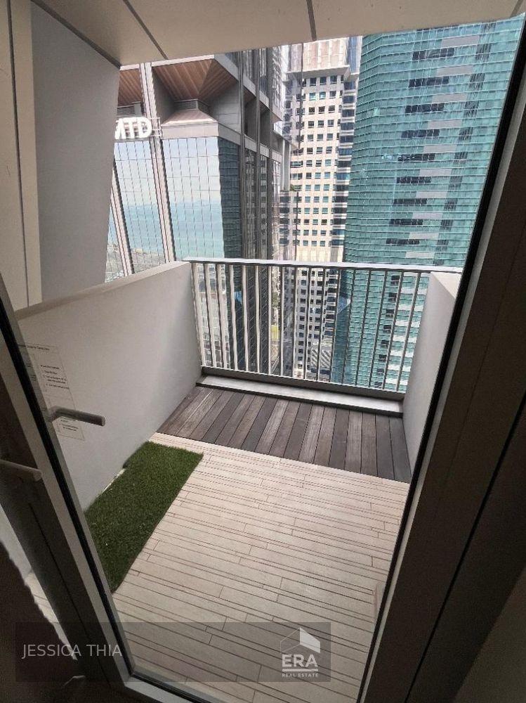 Whole Unit for Rent at V on Shenton Studio 1 Rm With Balcony, Mrt