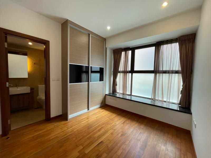 Eleven @ Holland Cluster House For Rent, $9,888, 5 Bed 5 Bath 3,735 sqft $2.65 psf