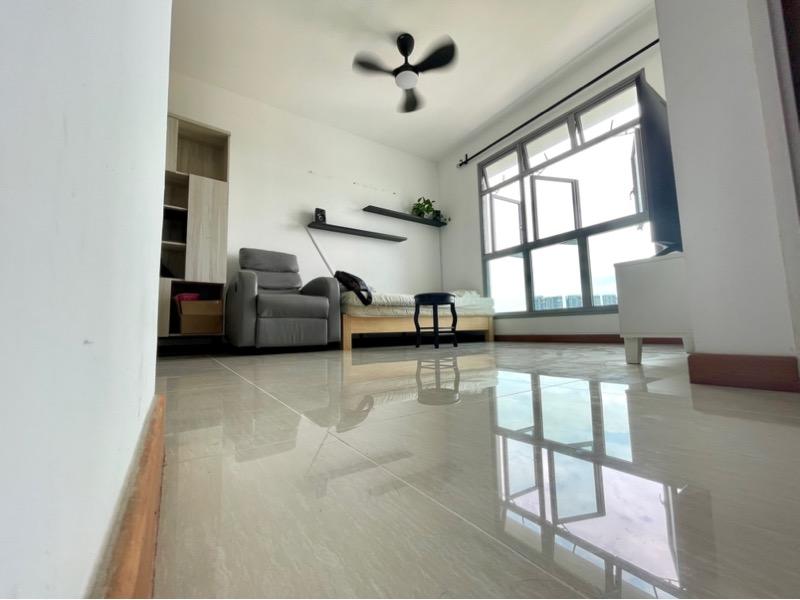 32 Margaret Drive HDB Apartment For Rent, $3,390, 2 Bed 2 Bath 667 sqft $5.08 psf
