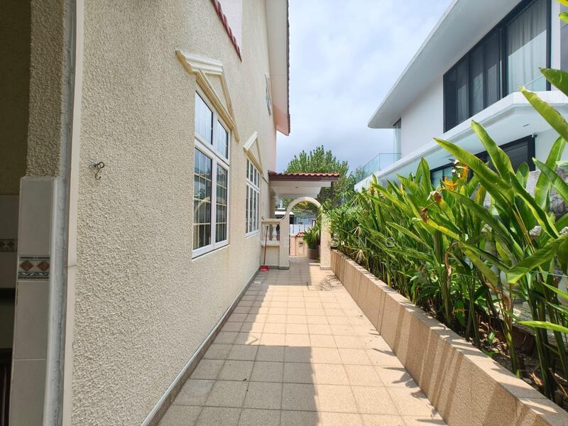 Renovated Bungalow @ Siglap Hill