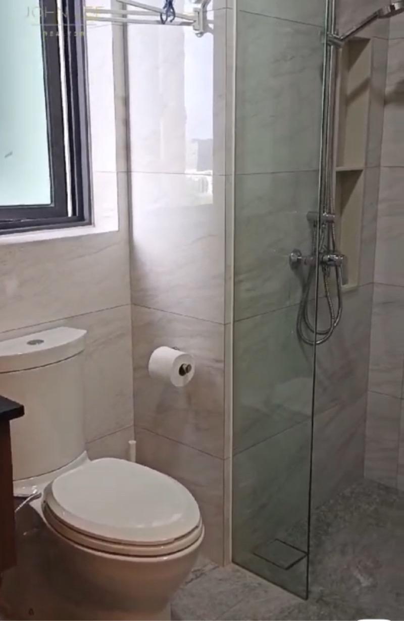 NORMANTON PARK Condominium For Rent, $5,300, 2 Bed 2 Bath 830 sqft $6.39 psf