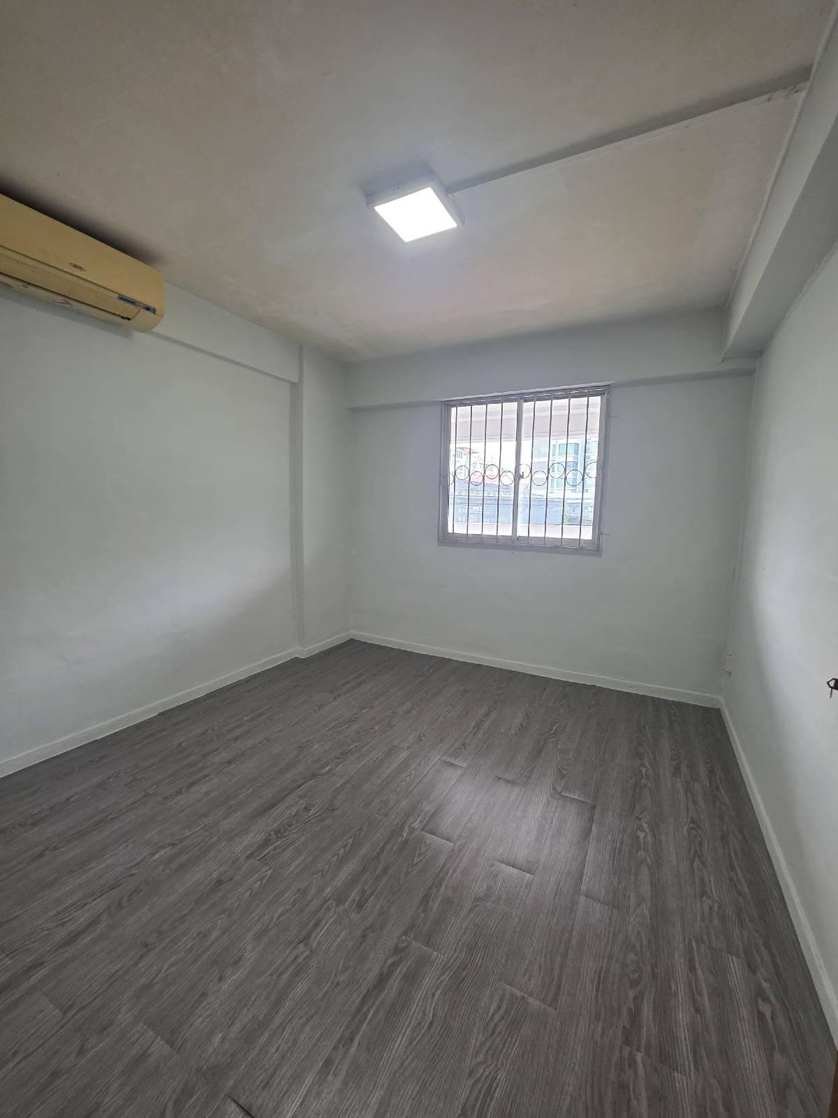 57 Marine Terrace HDB Apartment For Rent, $2,888, 3 Bed 2 Bath 700 sqft $4.13 psf