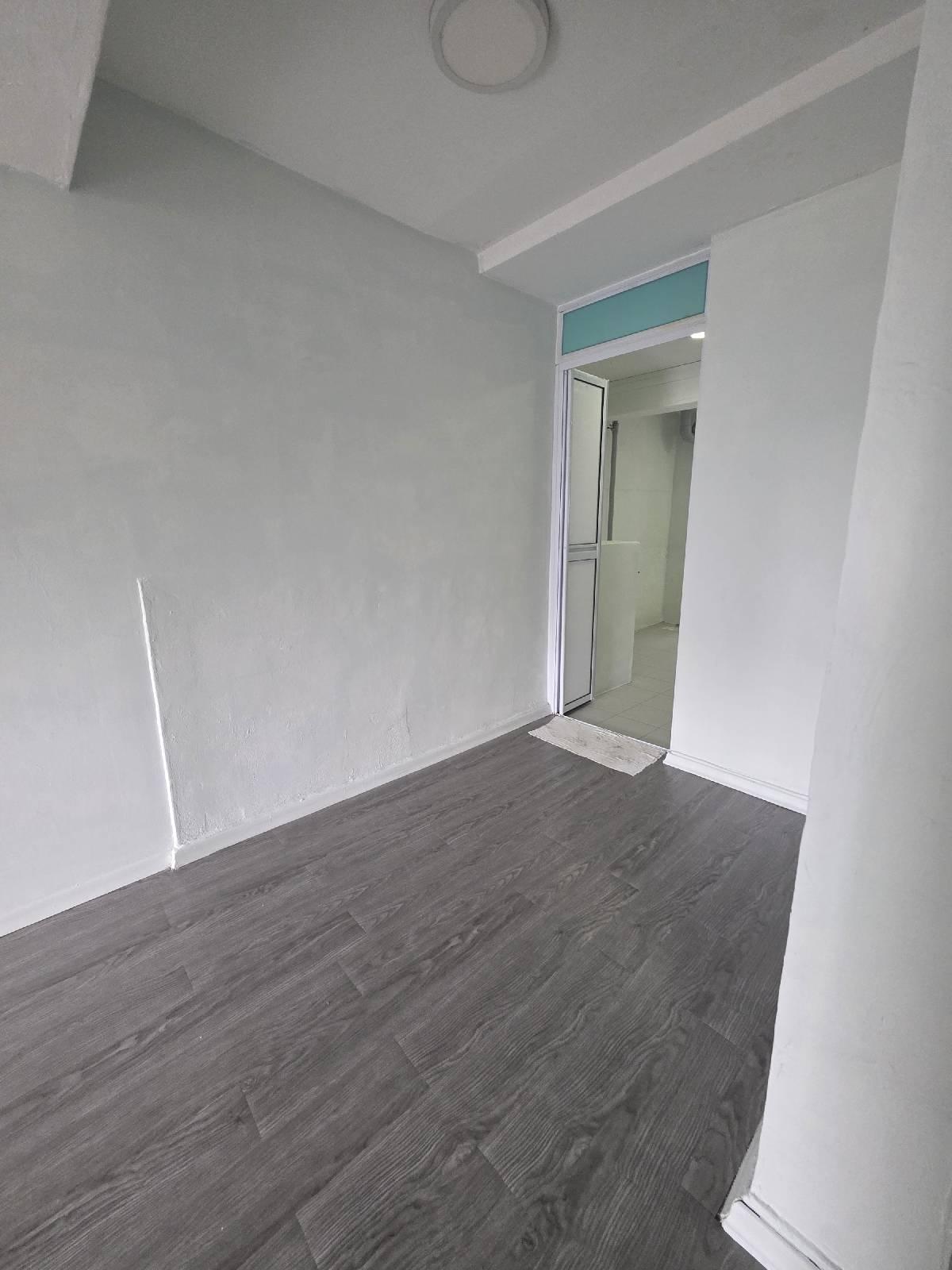 57 Marine Terrace HDB Apartment For Rent, $2,888, 3 Bed 2 Bath 700 sqft $4.13 psf