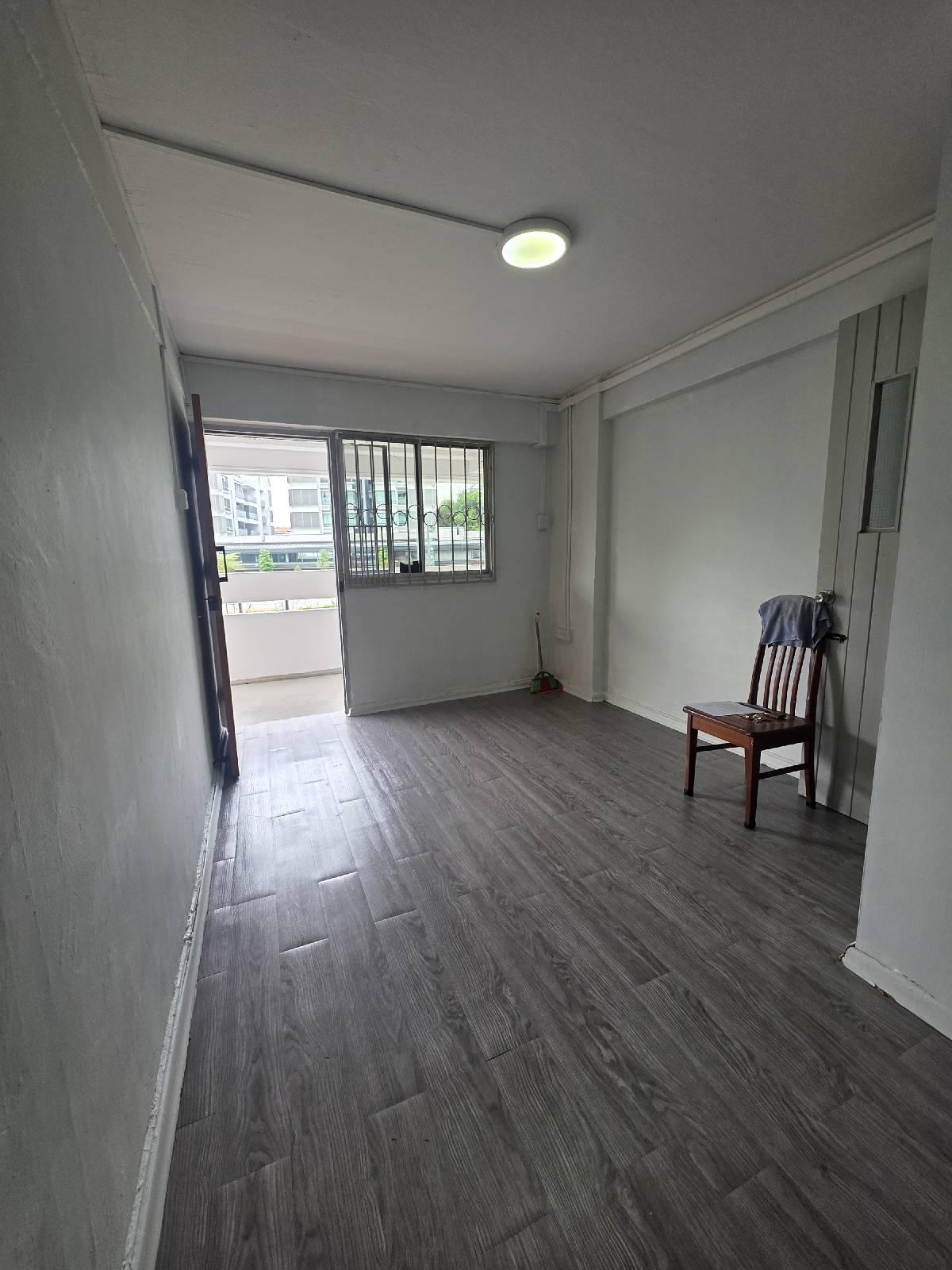 57 Marine Terrace HDB Apartment For Rent, $2,888, 3 Bed 2 Bath 700 sqft $4.13 psf