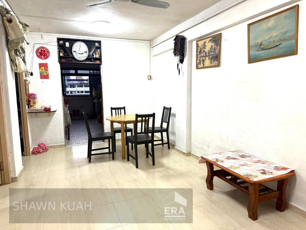 Fully Furnished. Ready to Move In. Mins Walk to Queenstown Mrt