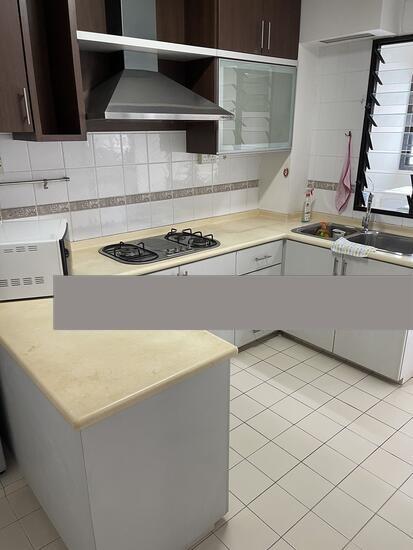 652 Senja Link HDB Apartment For Rent, $3,400, 3 Bed 2 Bath 1,399 sqft $2.43 psf