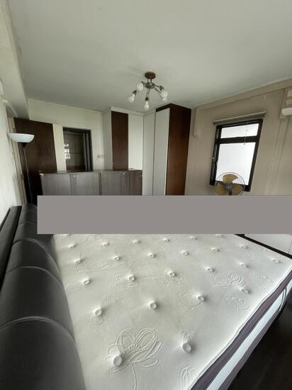 652 Senja Link HDB Apartment For Rent, $3,400, 3 Bed 2 Bath 1,399 sqft $2.43 psf