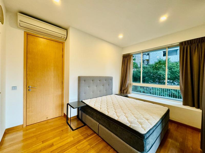 The Peak @ Cairnhill II Condominium For Rent, $4,400, 2 Bed 2 Bath 904 sqft $4.87 psf
