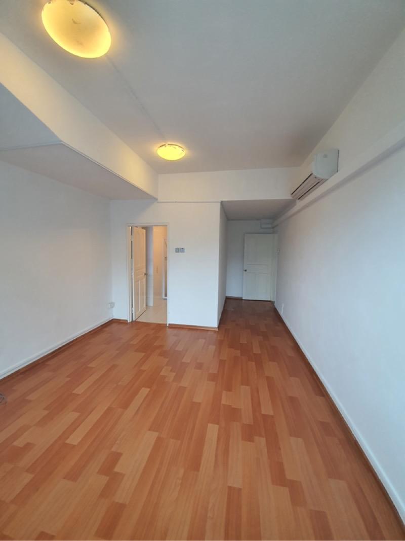 336 River Valley Apartment For Rent, $5,250, 3 Bed 2 Bath 1,561 sqft $3.36 psf