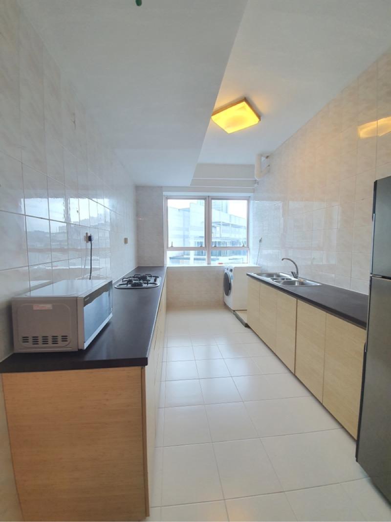 336 River Valley Apartment For Rent, $5,250, 3 Bed 2 Bath 1,561 sqft $3.36 psf