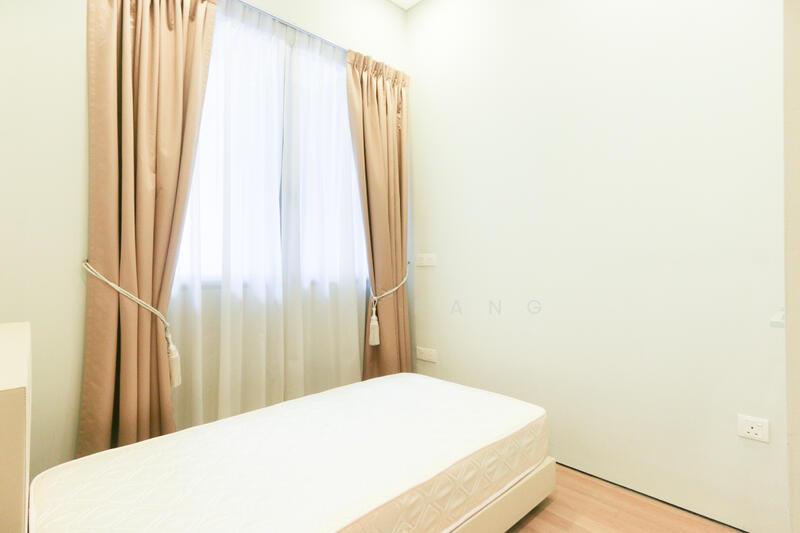 The Laurels @ Cairnhill Road